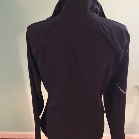 GapFit Pullover  - Picture 5 of 5